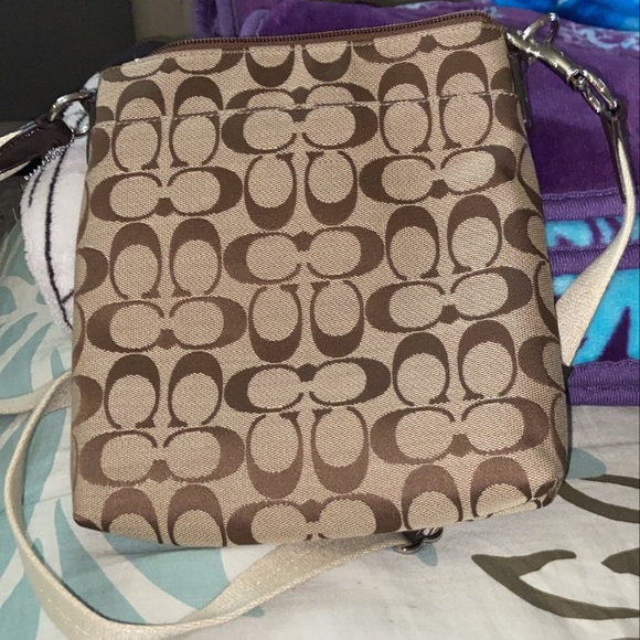 Coach - Picture 2 of 3